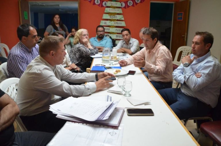 Reunión con referentes de la Asoc.Vecinal Saavedra